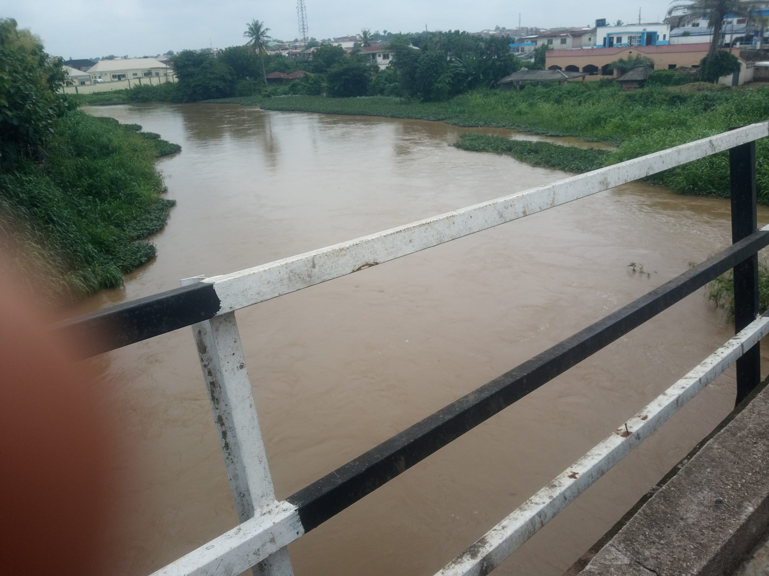 Man Commits Suicide, Jumps Into Osun River