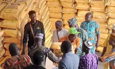 Beneficiaries Shower Encomiums As Oyetola Distributes Fertilizers To Osun Farmers