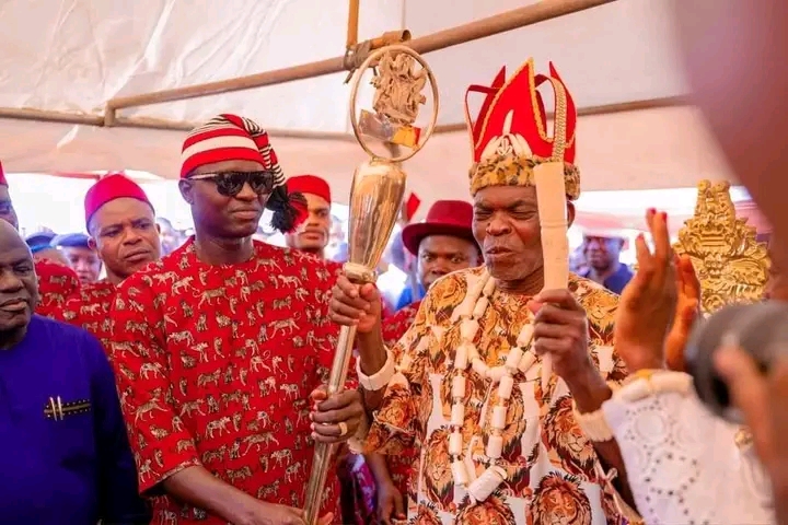 Nigerian Governor Installs His Father As King In New Town