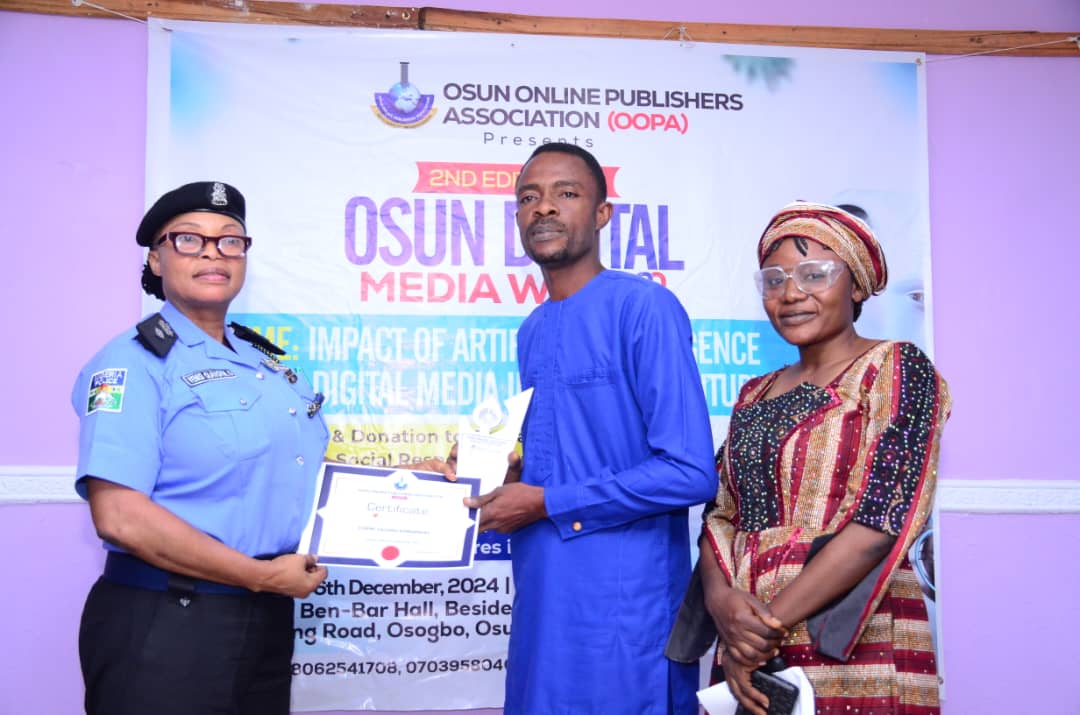 Human Rights Activist, Olowu Dedicates Award To Nigerian Journalists