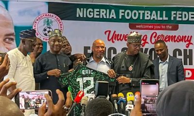 NFF UNVEILS NEW COACHING CREW FOR SUPER EAGLES The Nigeria Football Federation (NFF) has officially unveiled Eric Sekou Chelle and his backroom staff as the new technical crew for the Super Eagles. Chelle, a seasoned tactician, will be assisted by First Assistant Hadi Taboubi, Fitness Trainer Thomas Gornourec, and Goalkeeper Trainer Jean Daniel Padovani. The new coaching crew is expected to bring a fresh perspective and expertise to the Super Eagles, with a focus on developing the team's skills and building a strong team dynamic. #SuperEagles #NFF #EricSekouChelle