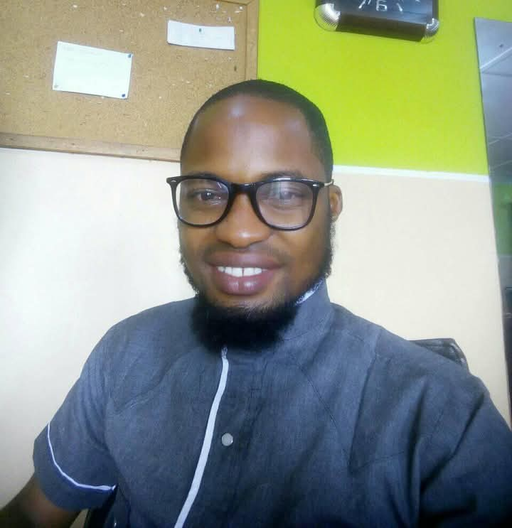 Osun Based Journalist, Tajudeen Appeals To Politician To Embrace Peace