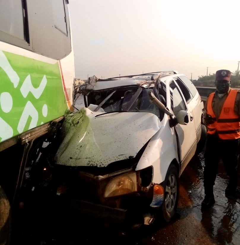 Two Die In Accident On Ibadan-Lagos Expressway