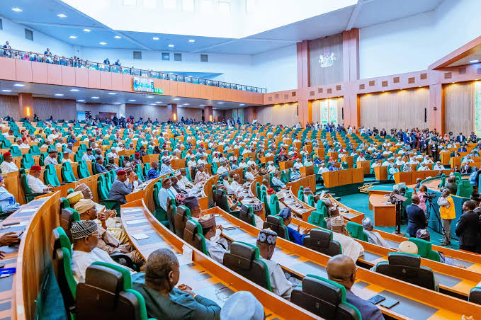 N9.4tn Debt: Nigerian Lawmakers Issue 3-day Ultimatum As Oil Companies Shun Summons