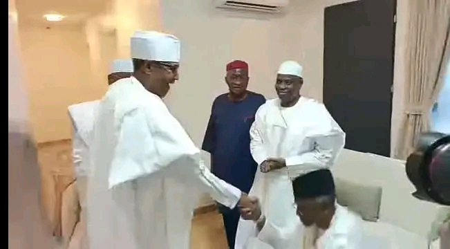 Atiku, El-Rufai, Tambuwal Meet Buhari In Kaduna Residence