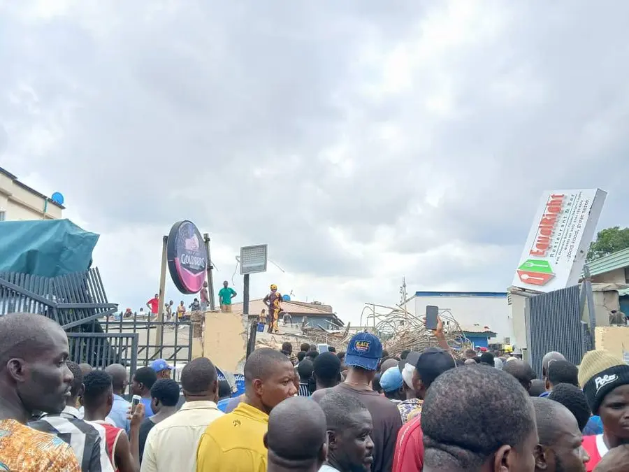 Many Feared Dead As Building Collapses In Ojodu-Berger, Lagos