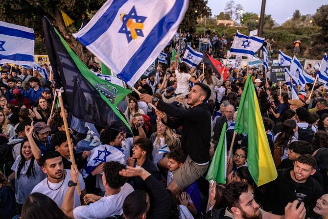 Israel Opposition Submits Bill To Dissolve Parliament