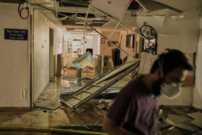 Israeli Police Block Media From Filming Hospital Hit By Iranian Missile On Thursday