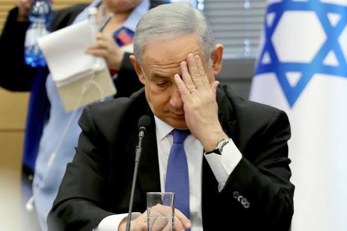 Netanyahu Under Mounting Political Pressure After Party Quits Support