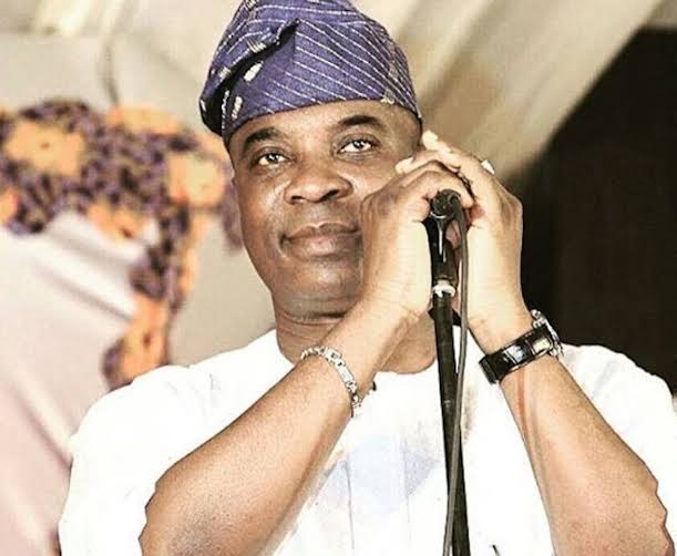 ‎‎FG Names KWAM 1 Ambassador After Airport Incident