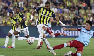 UCL: Mourinho's Fenerbahce Eliminates Van Persie’s Feyenoord